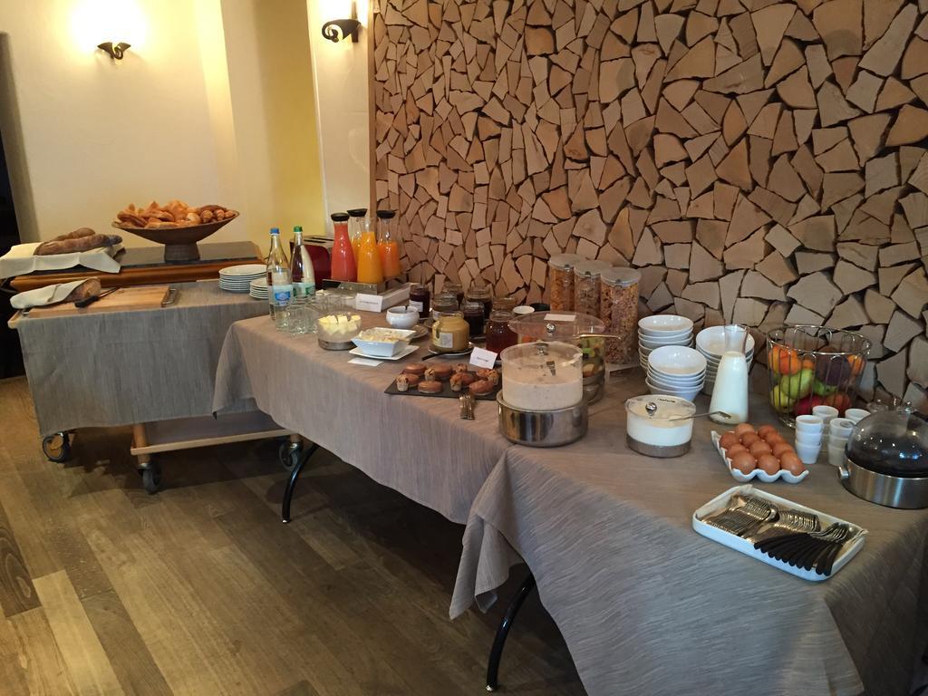فريبورج Hotel Restaurant Au Sauvage المظهر الخارجي الصورة